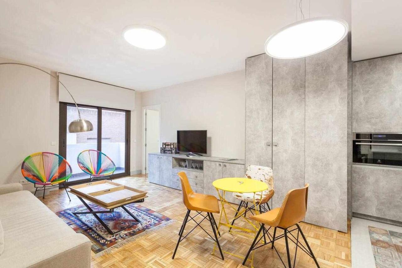 شقة Apartamento Lujo Castellana Chamartin مدريد المظهر الخارجي الصورة