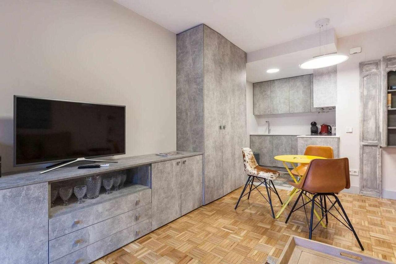 شقة Apartamento Lujo Castellana Chamartin مدريد المظهر الخارجي الصورة