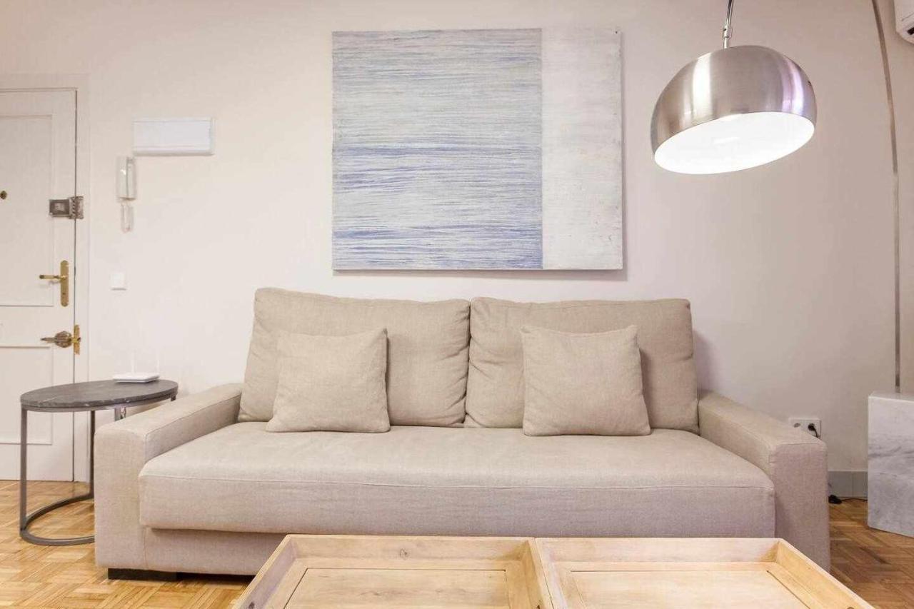 شقة Apartamento Lujo Castellana Chamartin مدريد المظهر الخارجي الصورة