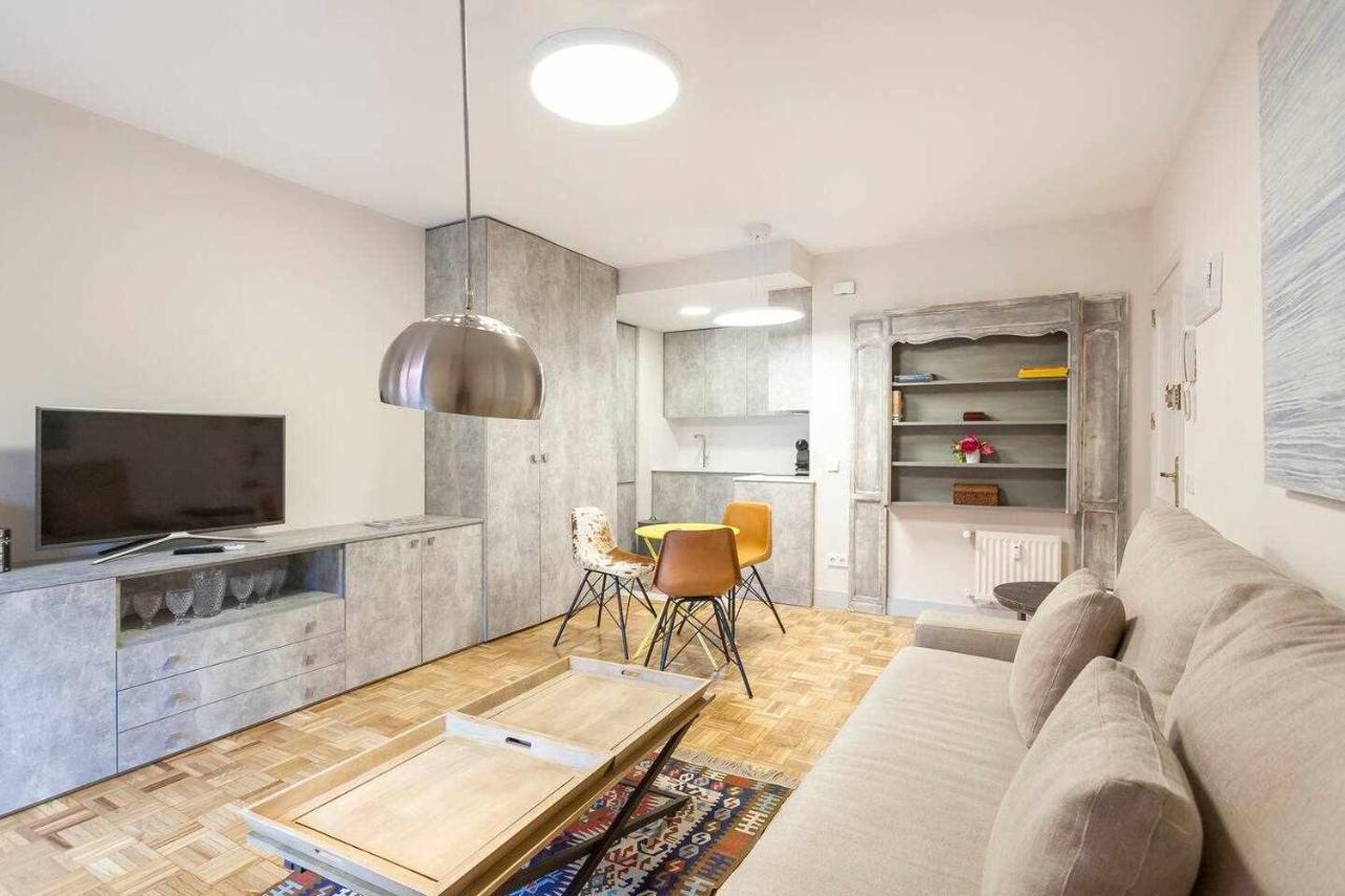 شقة Apartamento Lujo Castellana Chamartin مدريد المظهر الخارجي الصورة