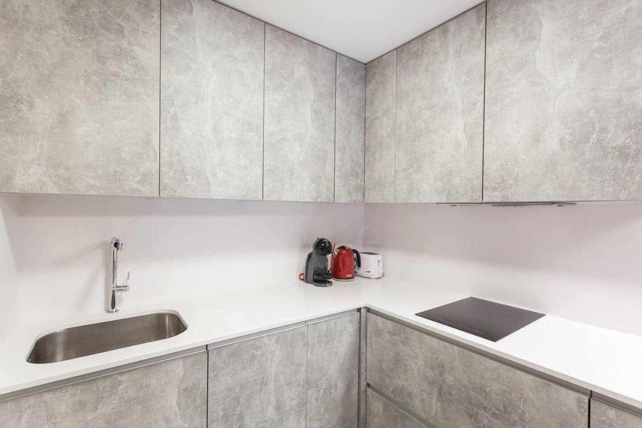 شقة Apartamento Lujo Castellana Chamartin مدريد المظهر الخارجي الصورة