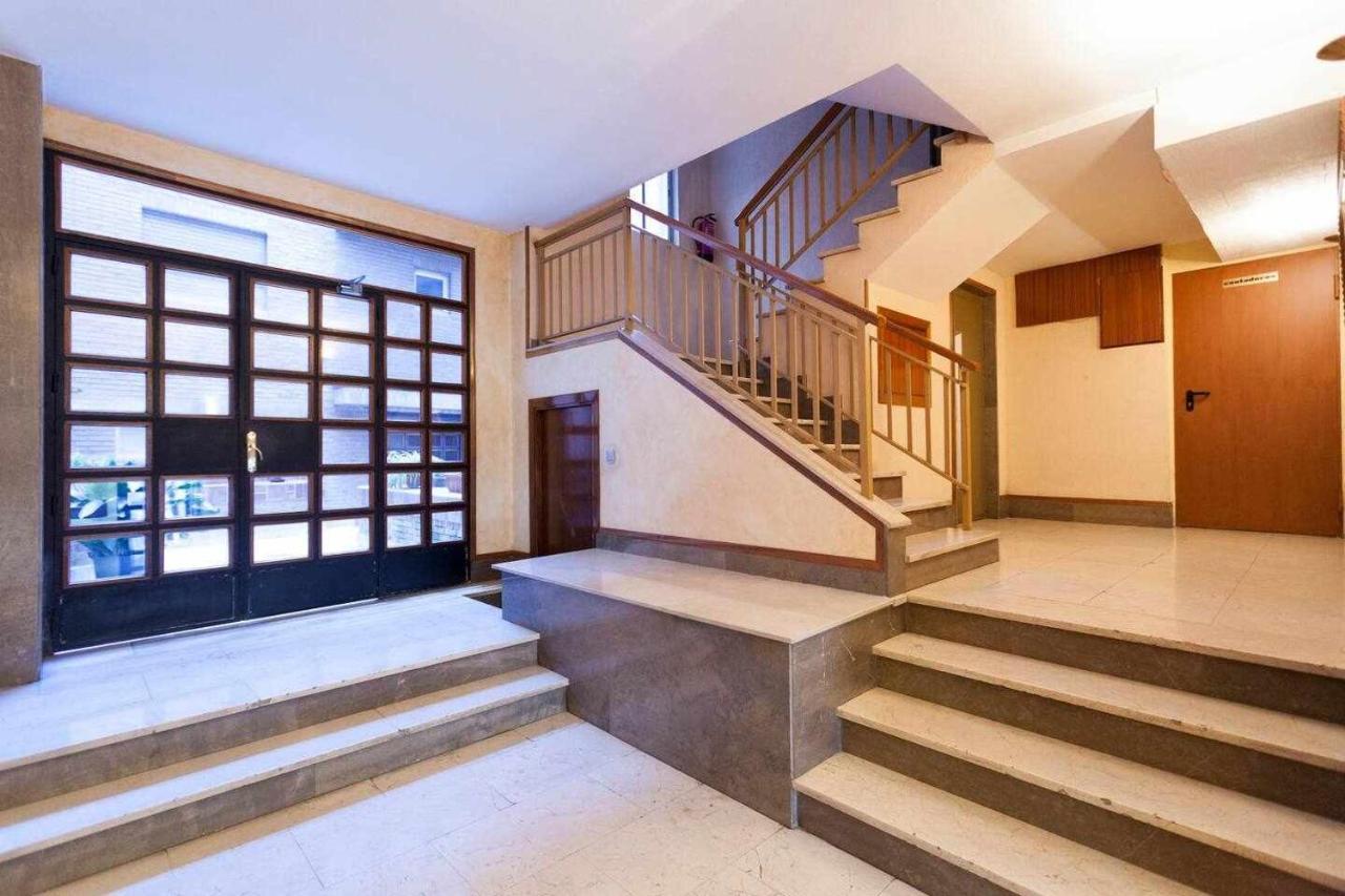 شقة Apartamento Lujo Castellana Chamartin مدريد المظهر الخارجي الصورة